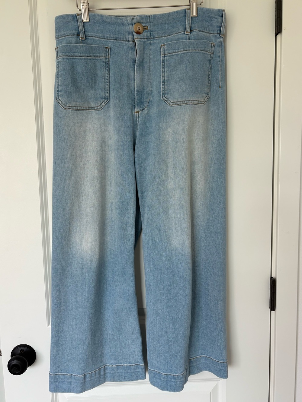 Maeve The Colette Light wash Wide leg crop jeans - Size 31
